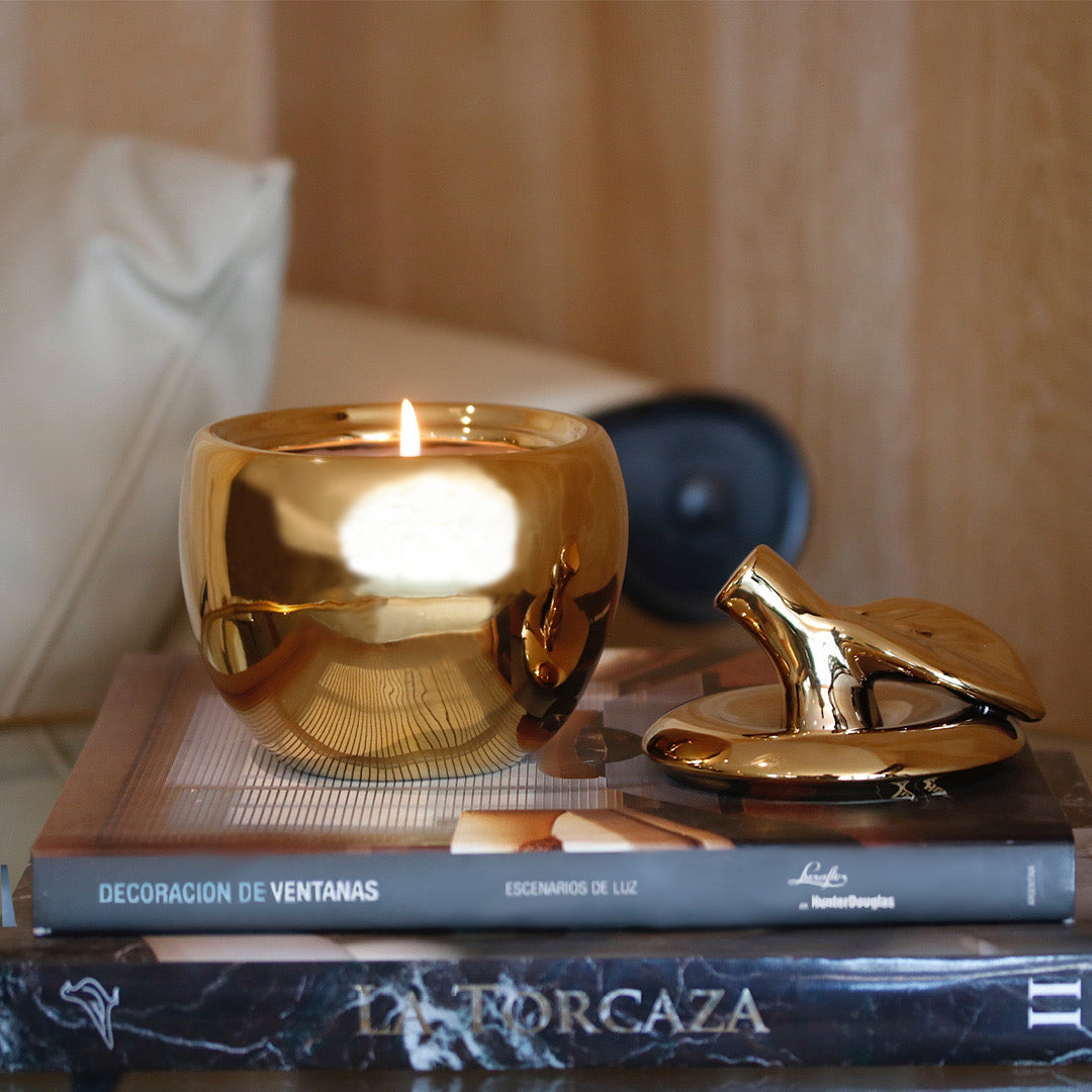 Metallic Gold Malus Apple Candle, English Rose Fragrance, 20 oz