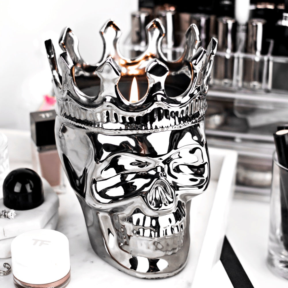 Silvertone Maximilien Skull Candle, 23.3 oz. - The Aroma Scent