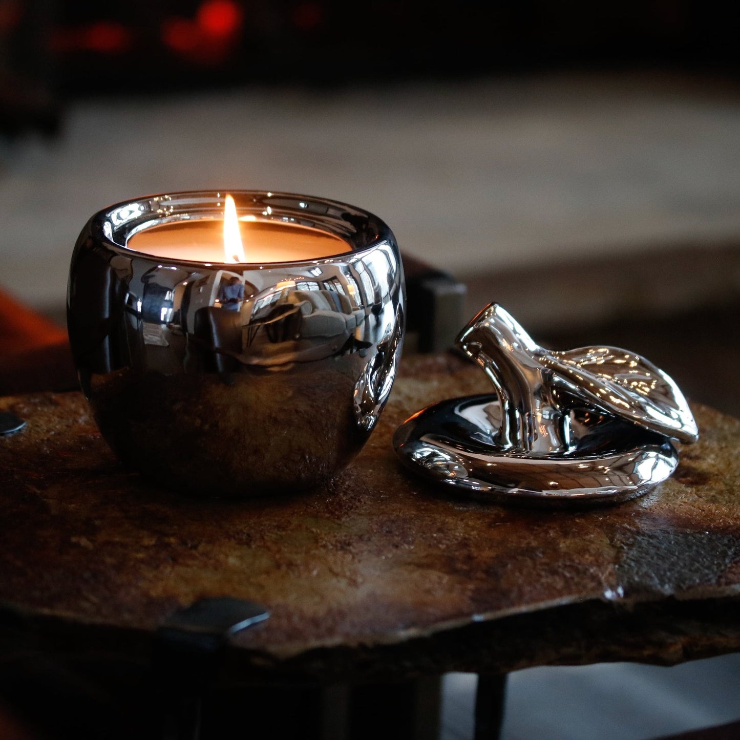 Metallic Silver Malus Apple Candle, Jasmine Lily Fragrance, 20 oz