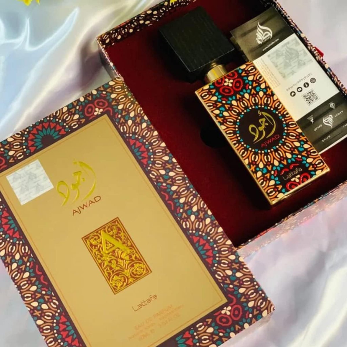 Lattafa Ajwad Eau de Parfum Unisex Perfume, 60 ml
