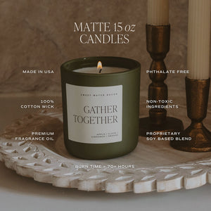 Sweet Water Decor Merry and Bright 15 oz Soy Candle, Matte Jar
