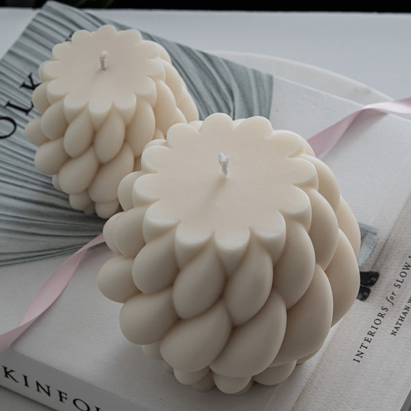 Knotted Candle Set