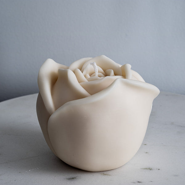 Large Rose Shaped Candle
