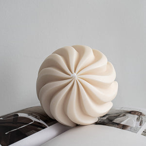 Swirl Ball Candle