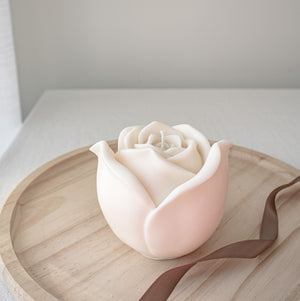 Large Rose Shaped Candle