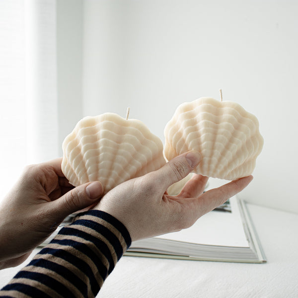 Clam Shell Candle | Minimalistic Coastal Summer Decor
