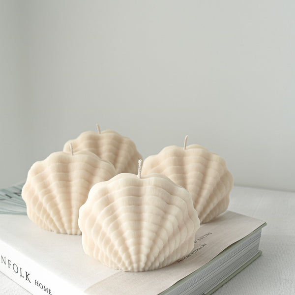 Clam Shell Candle | Minimalistic Coastal Summer Decor