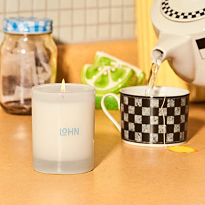 Lohn Scented Candle - JURA, Orange & Sandalwood
