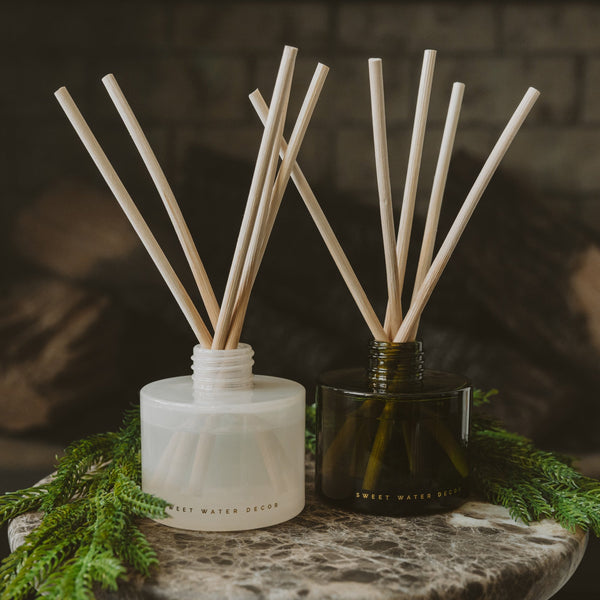 Snow Covered Pines (Fraser Fir) Olive Tinted Glass Jar Reed Diffuser