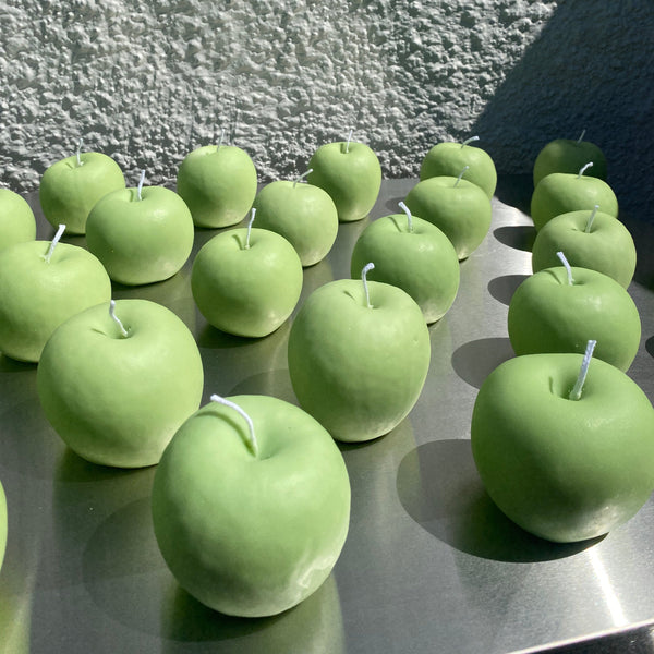 Apple Candle