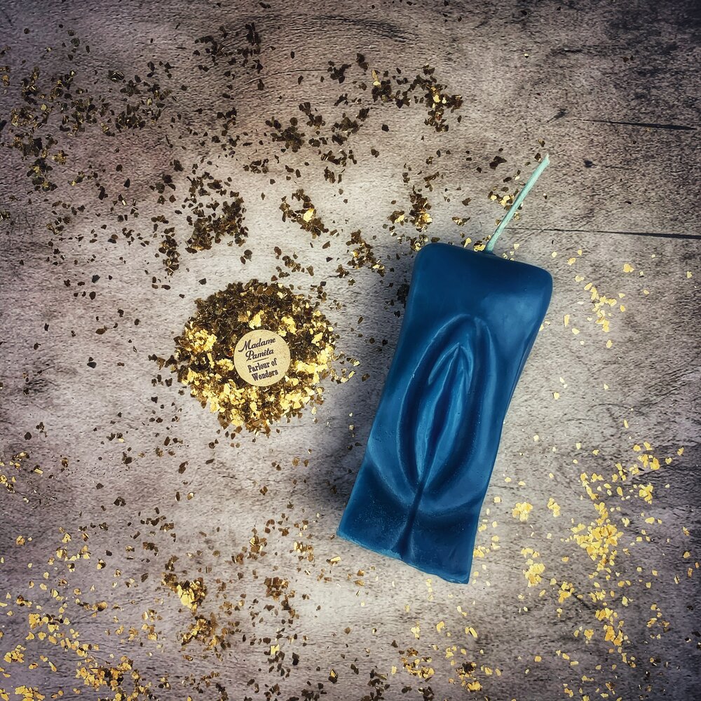 Beeswax Yoni Vulva Spell Candle - Passionate Love & Sex Magic
